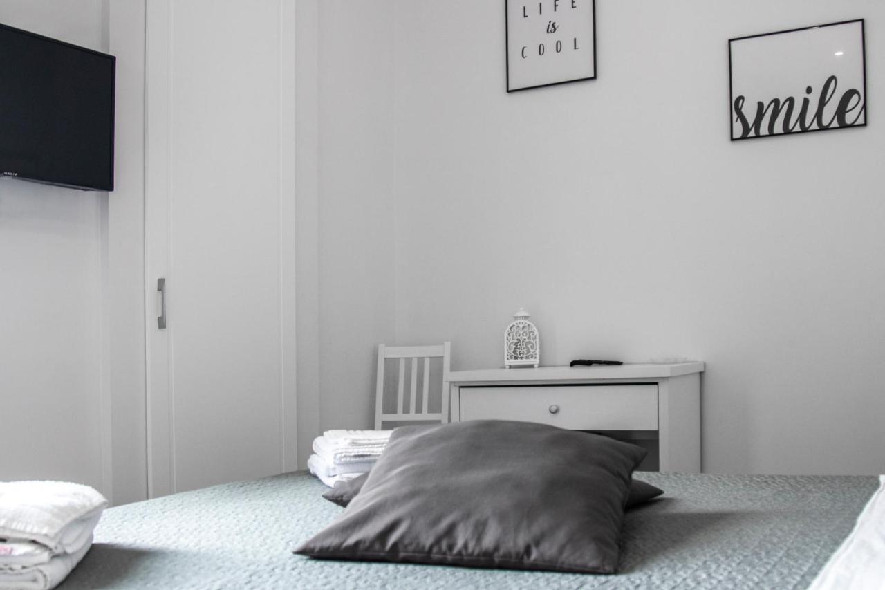 Aurora Luxury Rooms Napoli Bagian luar foto