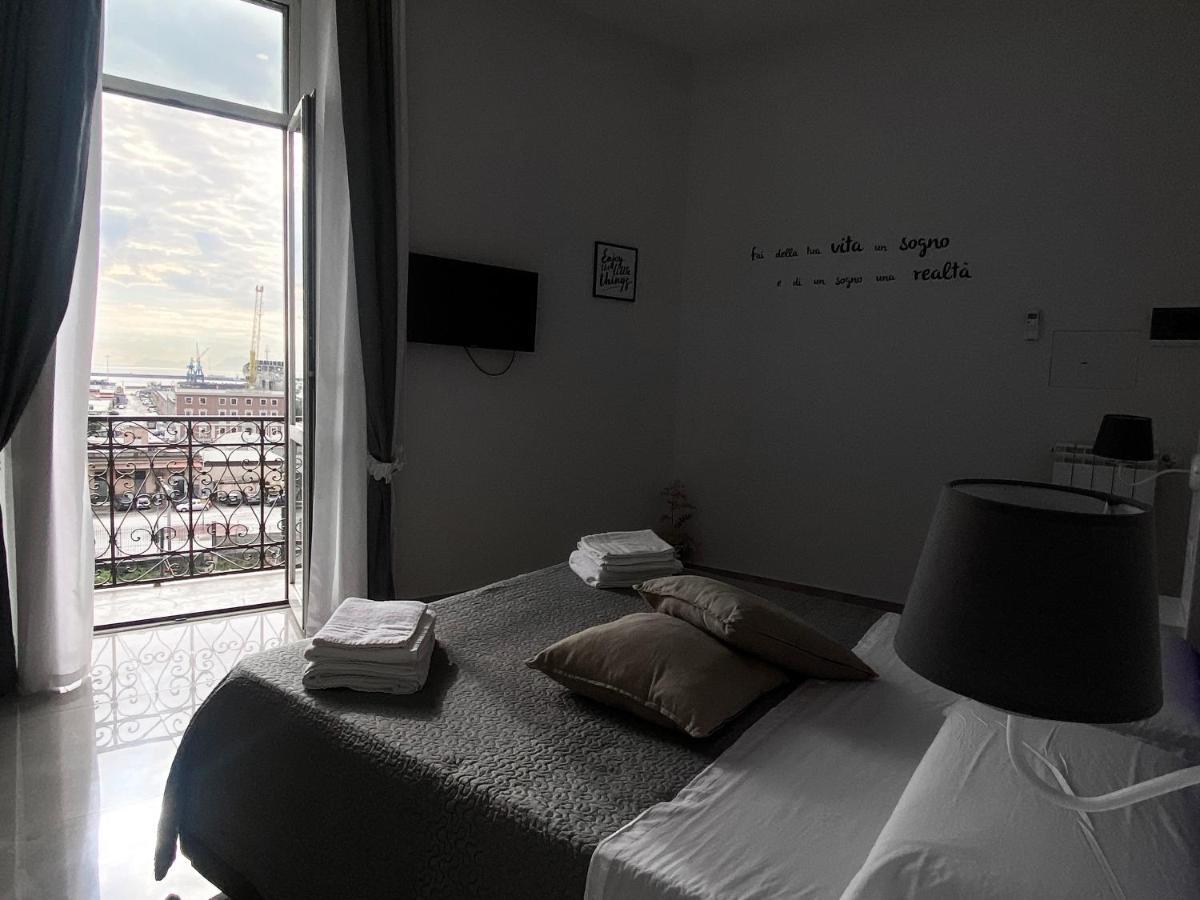 Aurora Luxury Rooms Napoli Bagian luar foto